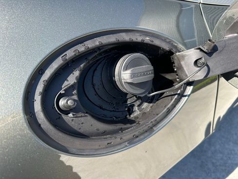 Used 2026 Porsche Panamera 4 E-Hybrid AWD/4WD image 41