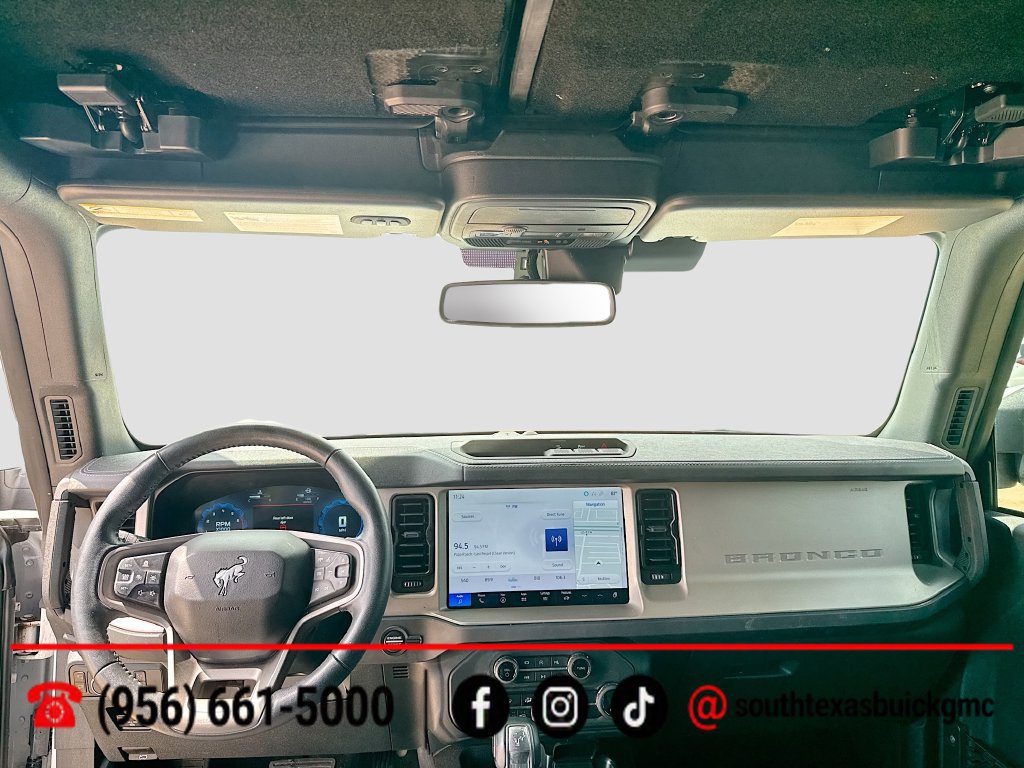 Used 2025 Ford Bronco Outer Banks AWD/4WD image 22