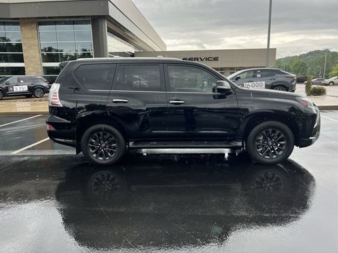 Used 2021 Lexus GX 460 Premium w/ Premium Package AWD/4WD image 2