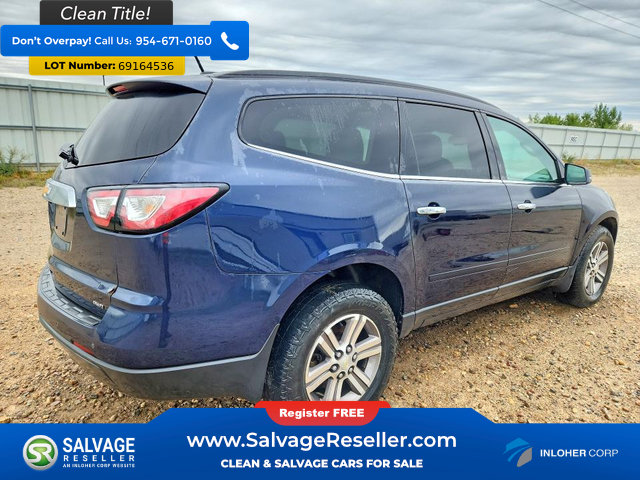 Used 2017 Chevrolet Traverse LT AWD/4WD image 4