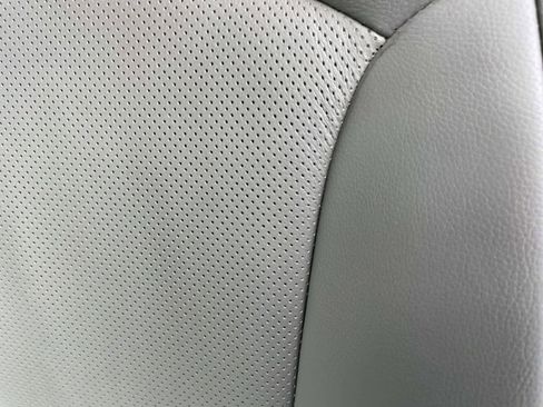 Used 2017 Subaru Forester 2.5i w/ Alloy Wheel Package image 15