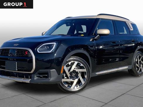 Used 2025 MINI Cooper Countryman S w/ Comfort Package Max image 1
