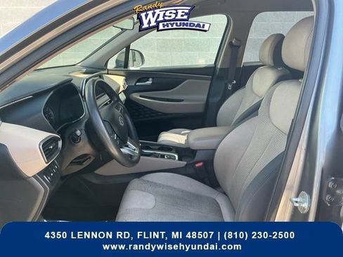 Used 2020 Hyundai Santa Fe SE AWD/4WD image 13