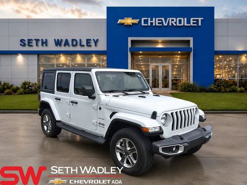 Used 2022 Jeep Wrangler Unlimited Sahara AWD/4WD image 1