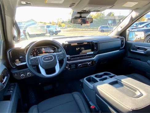 New 2026 GMC Sierra 1500 Elevation image 36