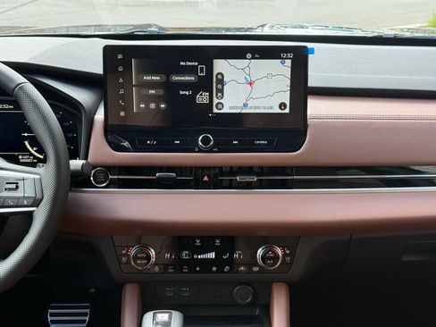 New 2026 Mitsubishi Outlander SEL AWD/4WD image 14