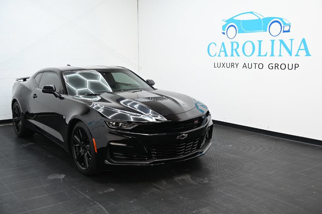 Used 2019 Chevrolet Camaro SS RWD image 1