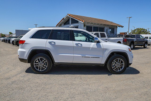 Used 2022 Jeep Grand Cherokee Limited AWD/4WD image 3