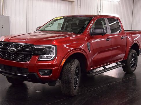 New 2025 Ford Ranger XLT w/ FX4 Off-Road Package image 3