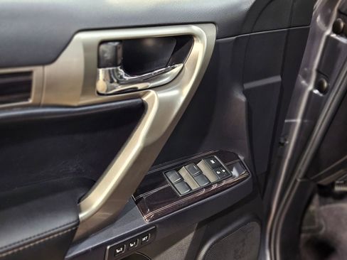 Used 2021 Lexus GX 460 Premium image 21