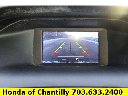 Used 2018 Ford Focus SE w/ SE Appearance Package image 16