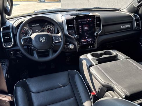 Used 2025 RAM 1500 Laramie image 2