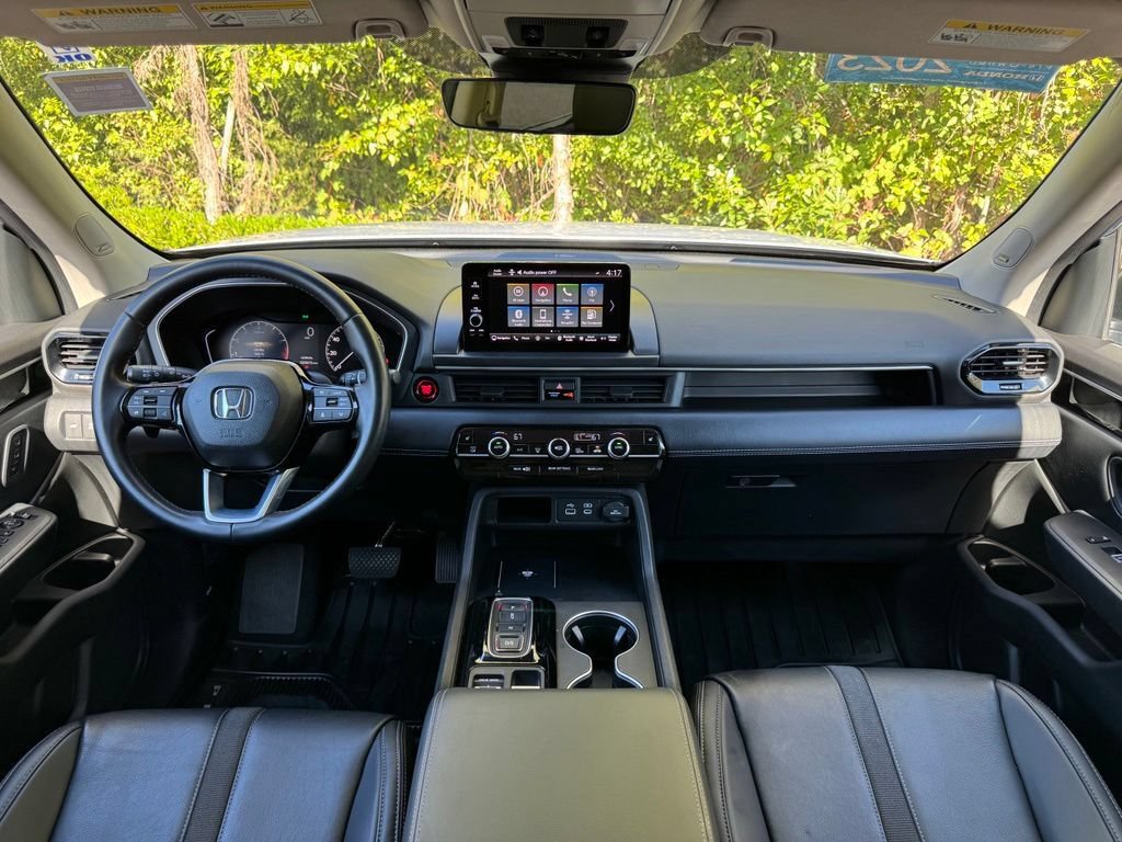 Certified 2023 Honda Pilot Touring image 5