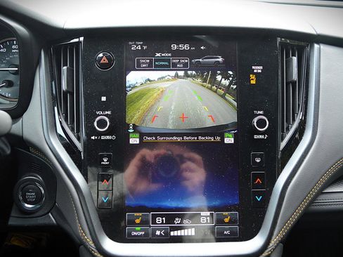 Used 2023 Subaru Outback Wilderness image 27