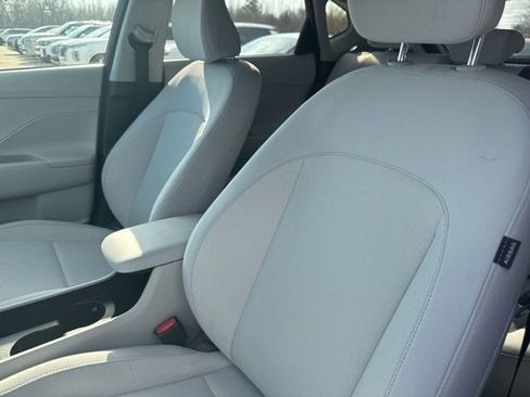 Used 2025 Hyundai Kona SEL image 12