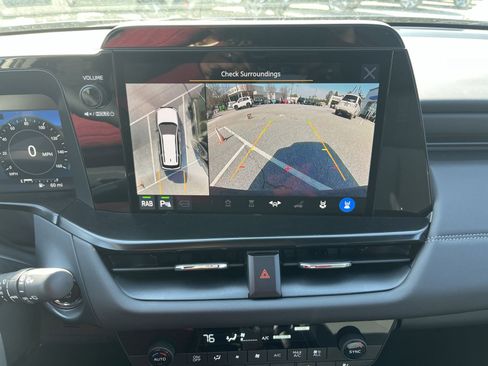 New 2026 Subaru Outback Touring image 21