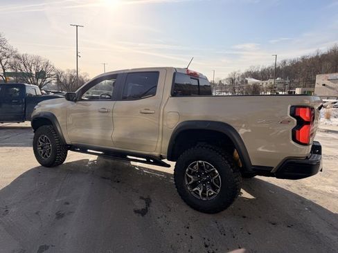 Used 2024 Chevrolet Colorado ZR2 image 6