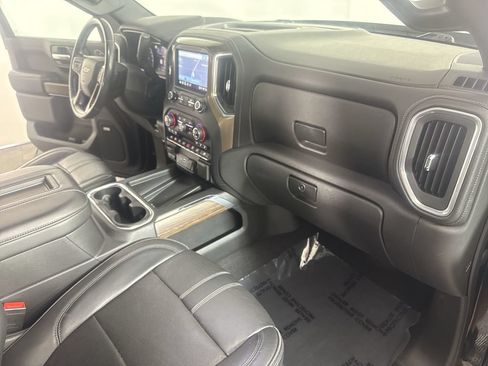 Certified 2021 Chevrolet Silverado 1500 High Country w/ Technology Package AWD/4WD image 31