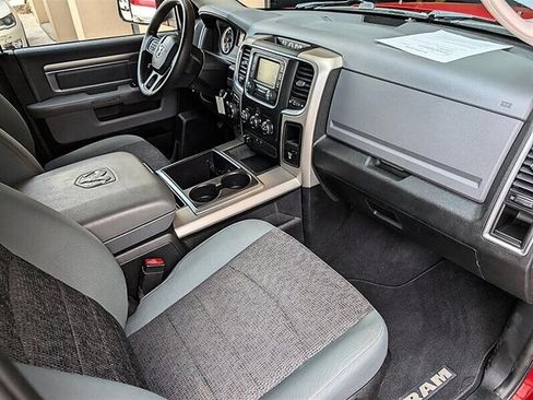 Used 2015 RAM 1500 Classic SLT w/ Remote Start & Security Group AWD/4WD image 4