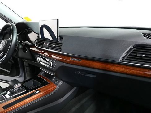 Used 2023 Audi Q5 2.0T Premium Plus w/ Premium Plus Package image 24