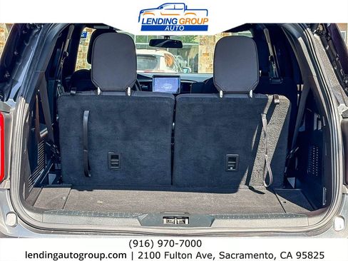 Used 2020 Ford Explorer XLT RWD image 25