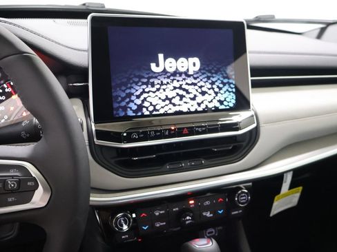 New 2026 Jeep Compass Limited AWD/4WD image 22