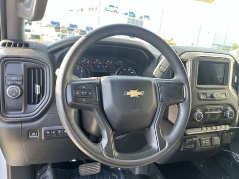 Used 2023 Chevrolet Silverado 2500 W/T w/ WT Convenience Package image 11