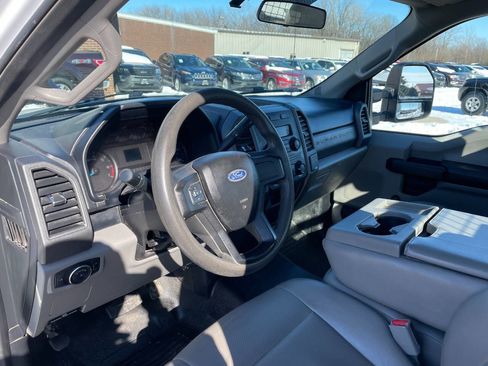 Used 2017 Ford F250 XL image 24