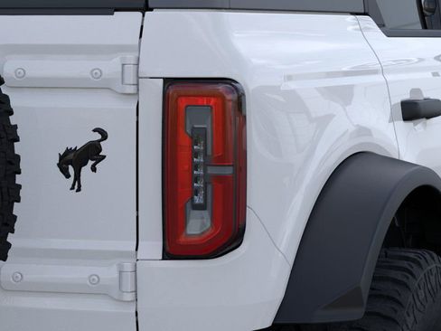 New 2023 Ford Bronco Wildtrak image 23