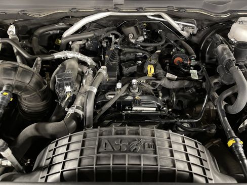 Used 2022 Ford Ranger Lariat w/ Equipment Group 501A High image 17