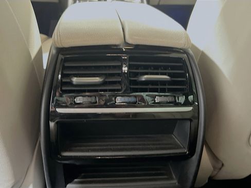 Used 2018 BMW 530e image 20