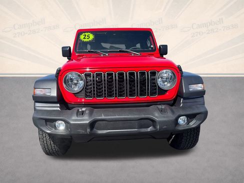 Used 2025 Jeep Wrangler Sport S image 9