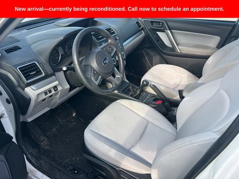 Used 2018 Subaru Forester 2.5i AWD/4WD image 10