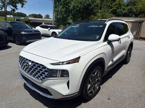 Used 2022 Hyundai Santa Fe Limited FWD image 3