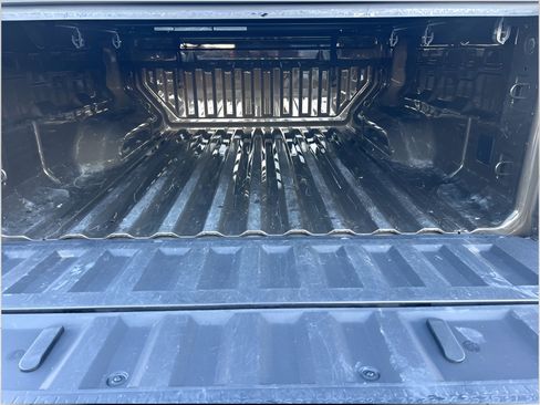 Used 2024 Chevrolet Colorado Trail Boss w/ Advanced Trailering Package image 30