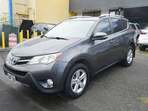 Used 2014 Toyota RAV4 Limited FWD image 5