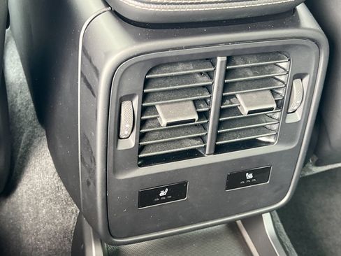 Certified 2025 Porsche Taycan Turbo image 15