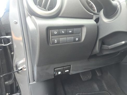 Certified 2025 Nissan Versa S w/ S Plus Package FWD image 15
