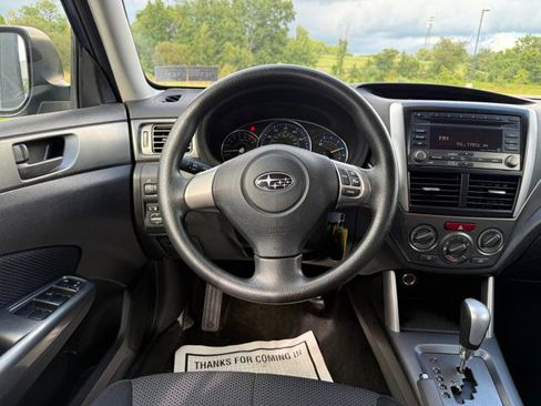 Used 2012 Subaru Forester 2.5X w/ Popular Pkg 1 AWD/4WD image 12