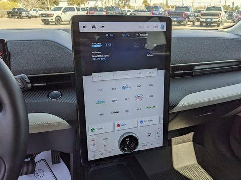 Used 2024 Ford Mustang Mach-E Premium image 26