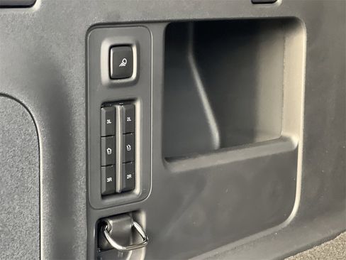 New 2025 Ford Expedition Max Platinum w/ Driver's Package image 24