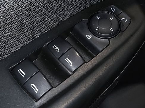 Used 2021 Chevrolet TrailBlazer LS FWD image 27