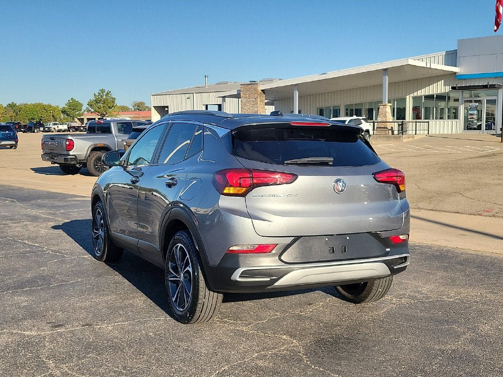 Used 2022 Buick Encore GX Select FWD image 4