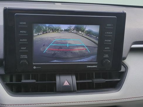 Certified 2021 Toyota RAV4 XLE AWD/4WD image 17