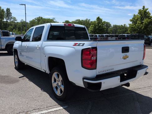 Used 2018 Chevrolet Silverado 1500 LT w/ Texas Edition AWD/4WD image 6