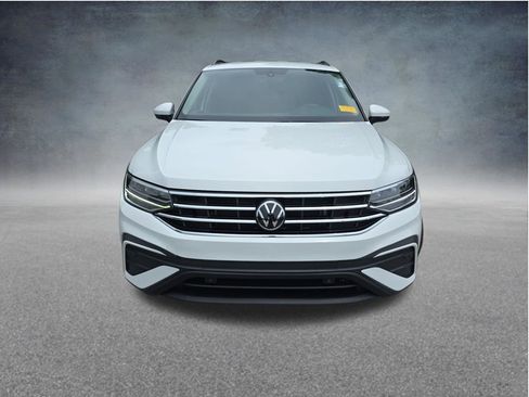Used 2023 Volkswagen Tiguan S FWD image 13
