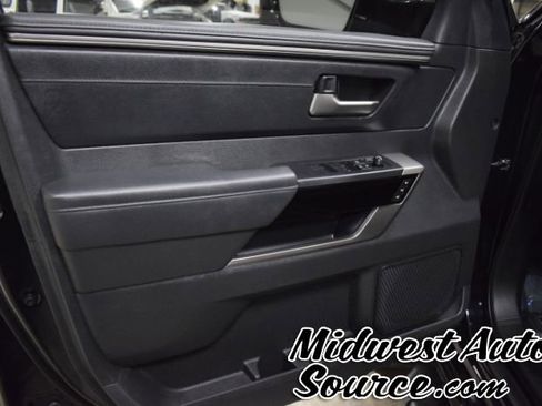 Used 2024 Toyota Tundra Limited image 10