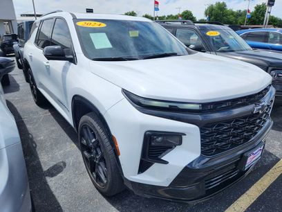 Used 2024 Chevrolet Traverse RS