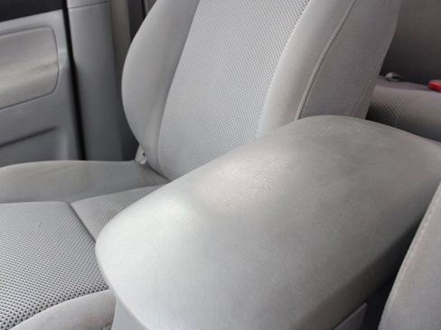 Used 2010 Toyota Tacoma 4x4 Double Cab image 16