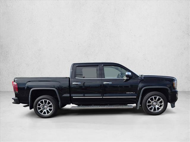 Used 2017 GMC Sierra 1500 Denali AWD/4WD image 4